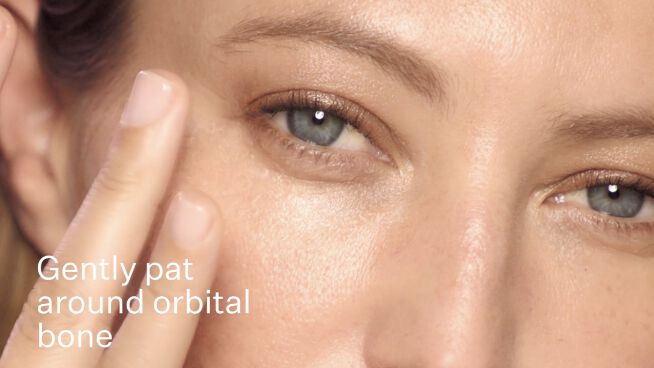 Gently Pat Intensive Eye Concentrate for Wrinkles PLUS around the orbital bone